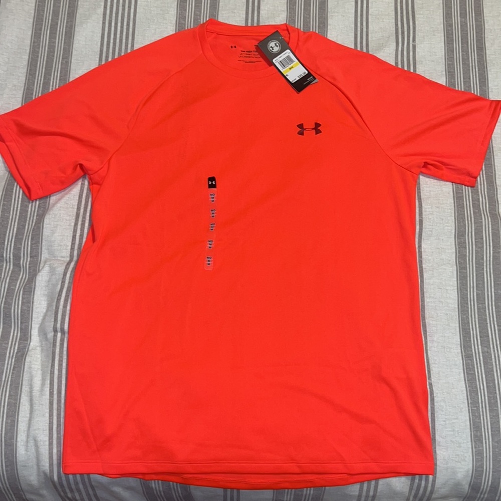 Under armor Tee